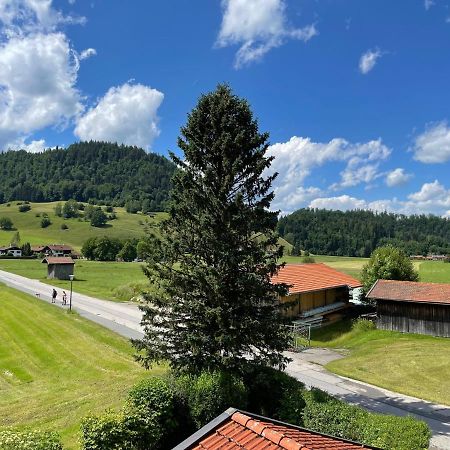 Geraeumiges Domizil Mit Bergblick Und Sauna Oberwössen Buitenkant foto