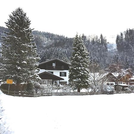 Geraeumiges Domizil Mit Bergblick Und Sauna Oberwössen Buitenkant foto